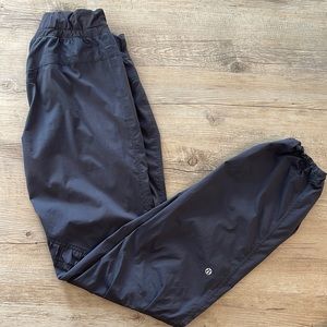 Lulu lemon cargo sweats
